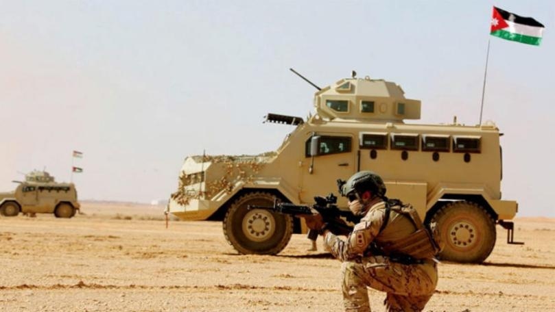 الجيش الأردني: التصدّي لمحاولة تسلّل وتهريب على الحدود السورية وإصابة عدد من المُهرّبين
