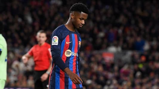 برشلونة يعلن إصابة فاتي قبل أيام من مواجهة ريال مدريد