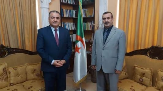 سفارة لبنان في الجزائر: لقاء بين حسن وركايبي تطرق إلى تطوير العلاقات الثنائية