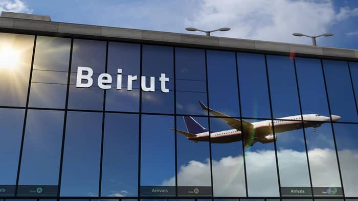 حتى الورد... بابٌ للتهرب والتهريب!