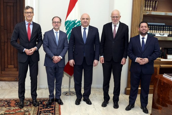 Aoun receives Hague Conference Secretary-General