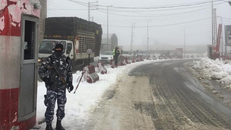التحكم المروري: طريق ضهر البيدر سالكة أمام جميع الآليات باستثناء الشاحنات