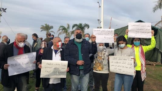 Protesters rally in Tyre against ailing living conditions