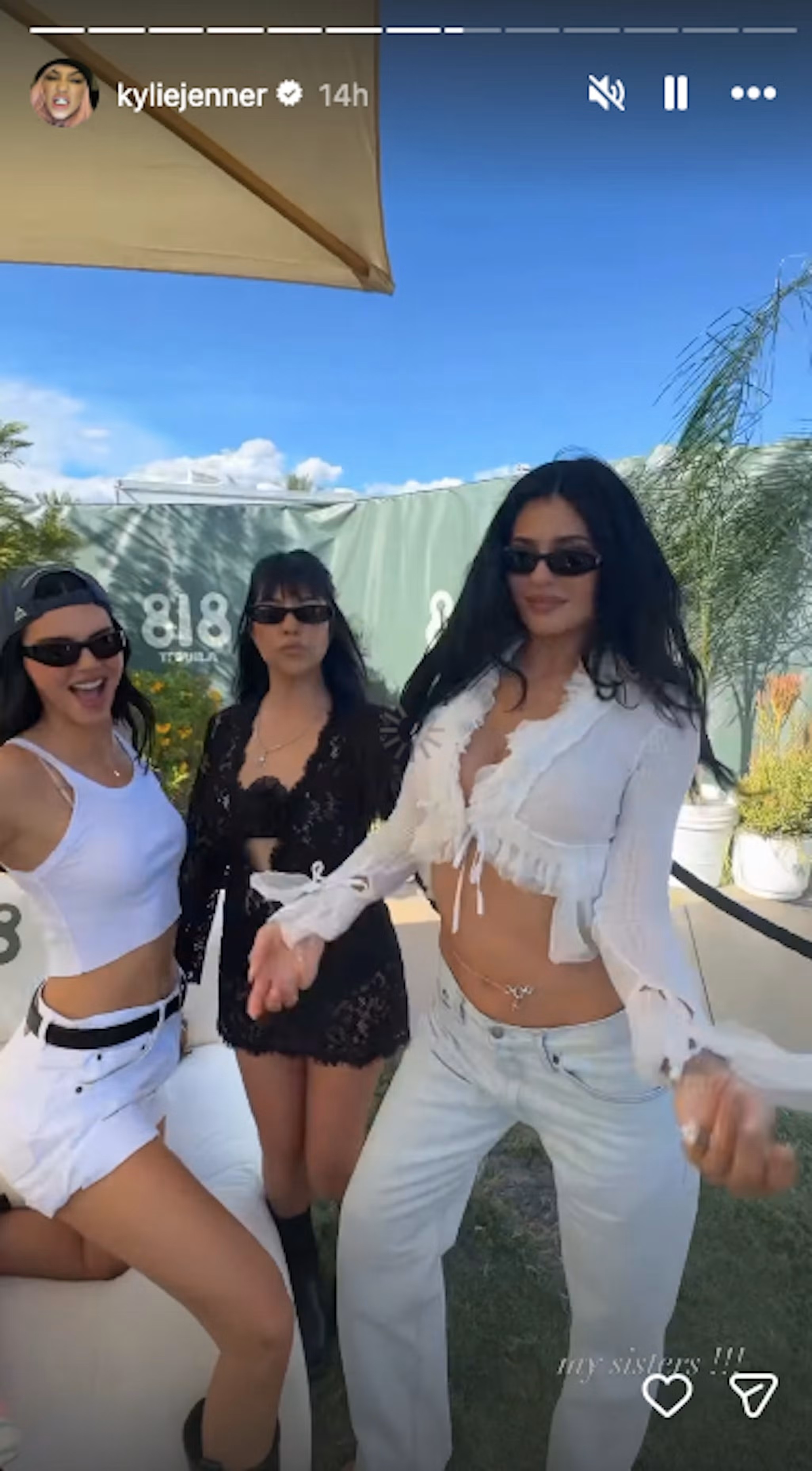 باريس هيلتون وهايدي كلوم وكيندل جينر وغيرهن في كوتشيلا 2026