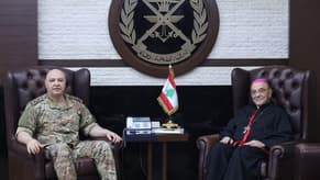 Army chief receives Head of Chaldean Church
