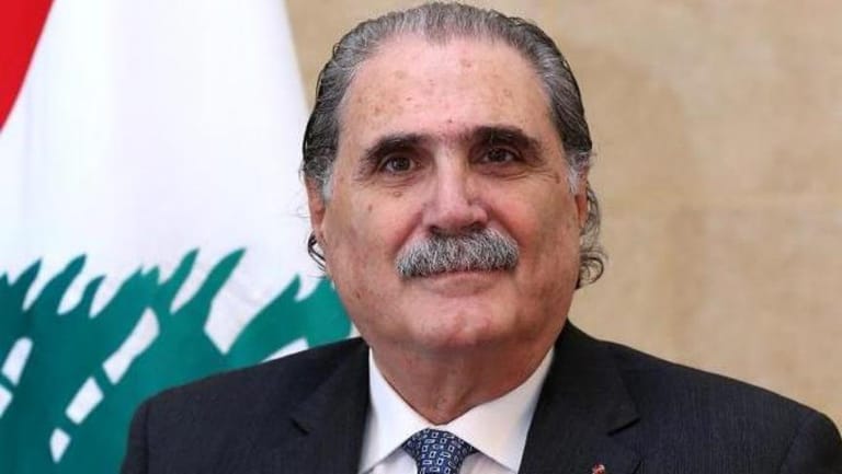 جريصاتي للخليل: استكتبوه وتبرأ مجددا حرام!