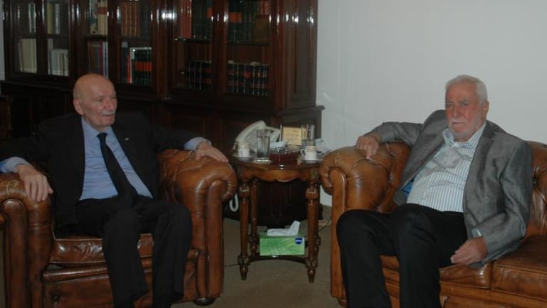 الحسيني عرض للأوضاع مع ناصر