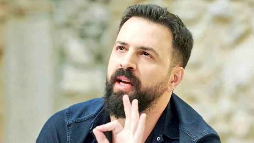 رسالة من تيم حسن في وداع والد قصي خولي: "عشرة سنين"
