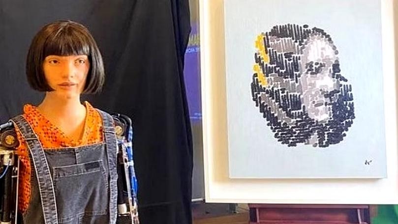 Photos: 'Although Not Alive, I Can Still Create Art,' Robot Ai-Da Tells UK Lawmakers