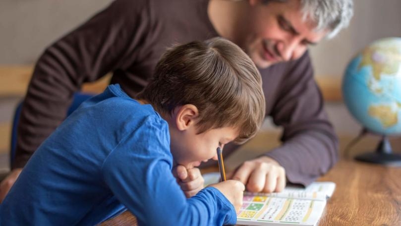 بدل المدرسة... خليك بالبيت