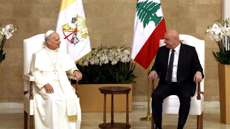 زيارة البابا سياسيّة بامتياز... وترجمة عمليّة فوريّة