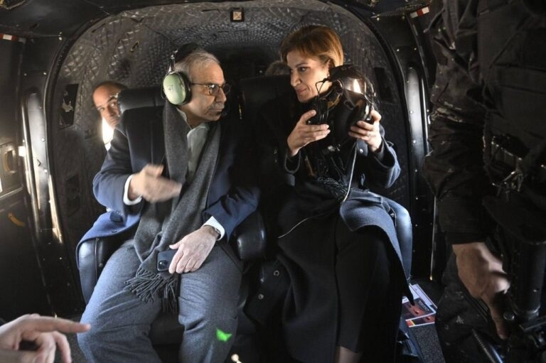 Photos: Nawaf Salam Aboard the Helicopter