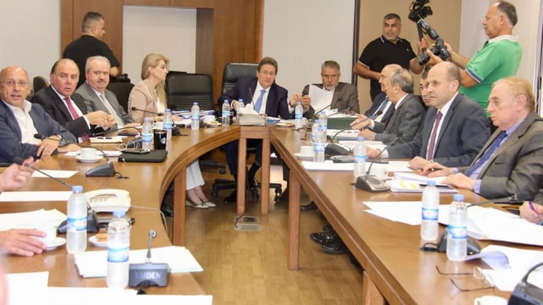 كنعان: نكرر مطالبة الحكومة بقانون الودائع