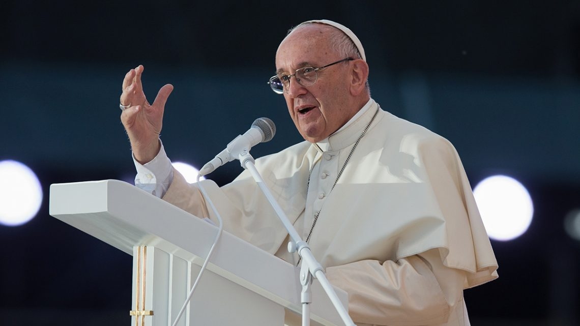 Pope Francis to update landmark document on world environmental crisis