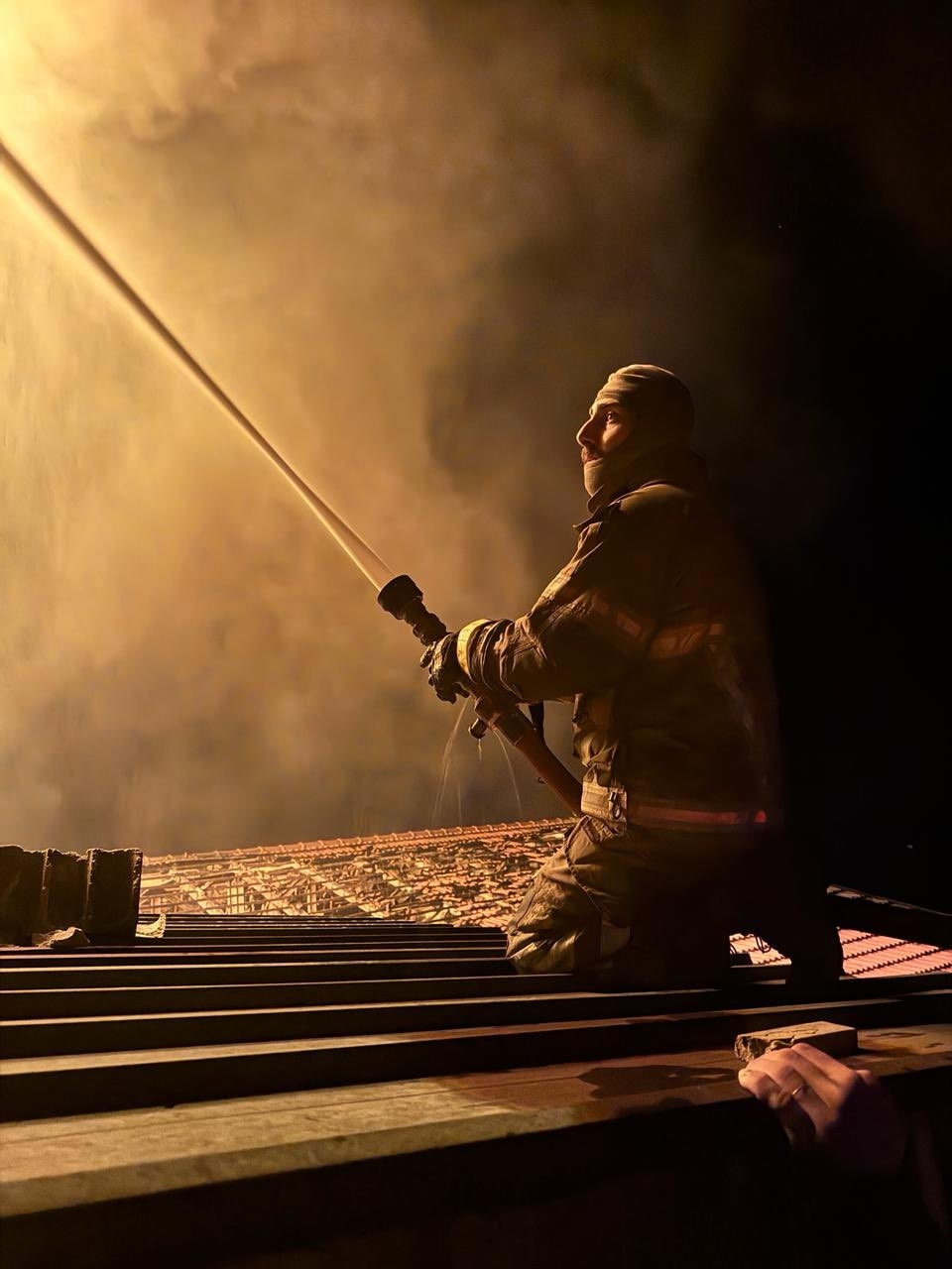 Watch: Huge Fire Breaks Out in a Restaurant in Aannaya