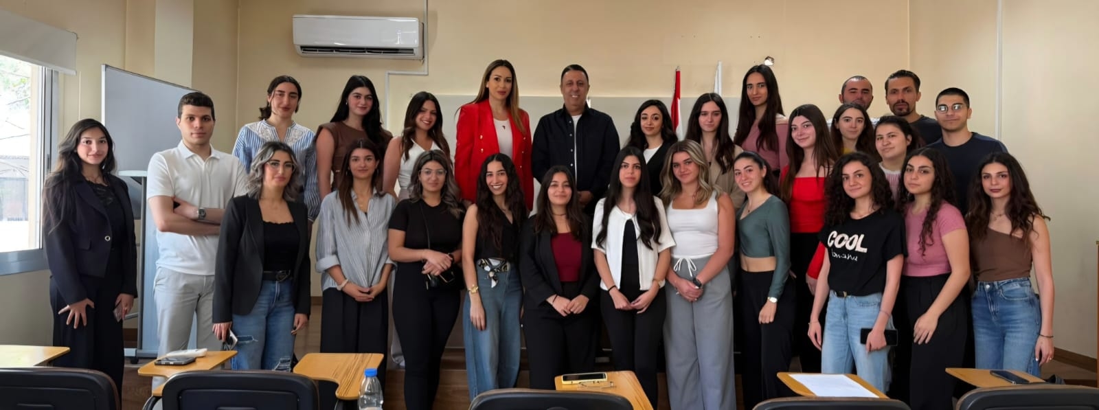 الاعلامي داني حداد حاور طلاب كلية الإعلام في "اللبنانية" عن واقع المهنة والتحديات