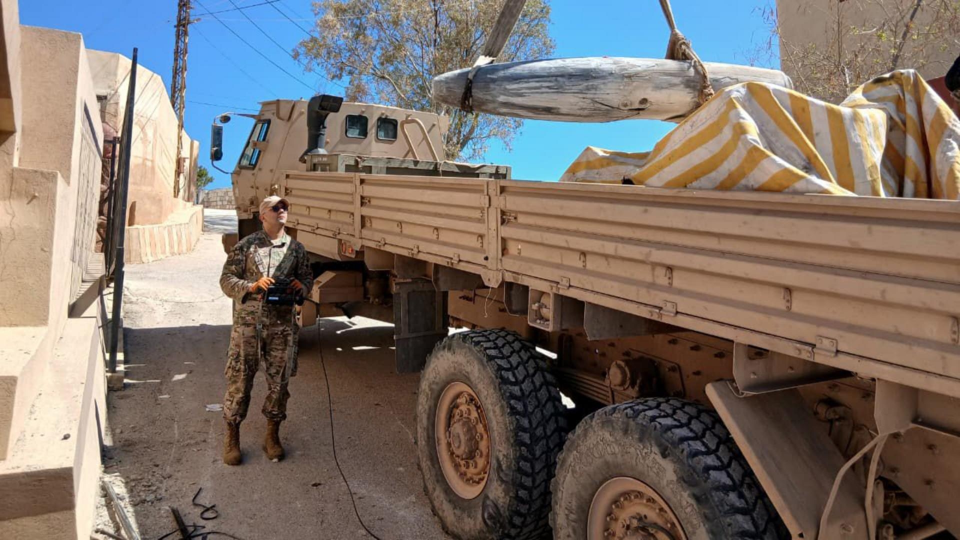 بالصور: الجيش يفكّك 8 قنابل... ويحذّر!