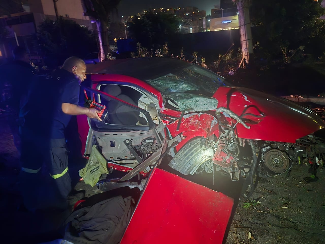 حادث مأساوي في ضبيّة: وفاة سيدة وإصابة قاصرة بجروح حرجة