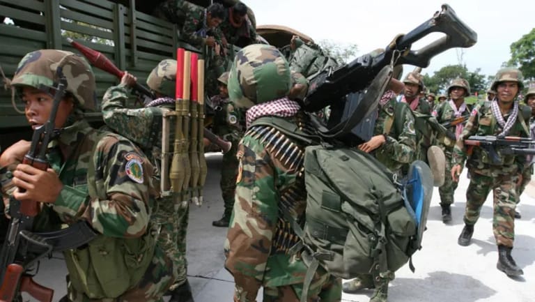 Thailand F-16 Jet Deployed Against Cambodian Forces as Border Clash Escalates