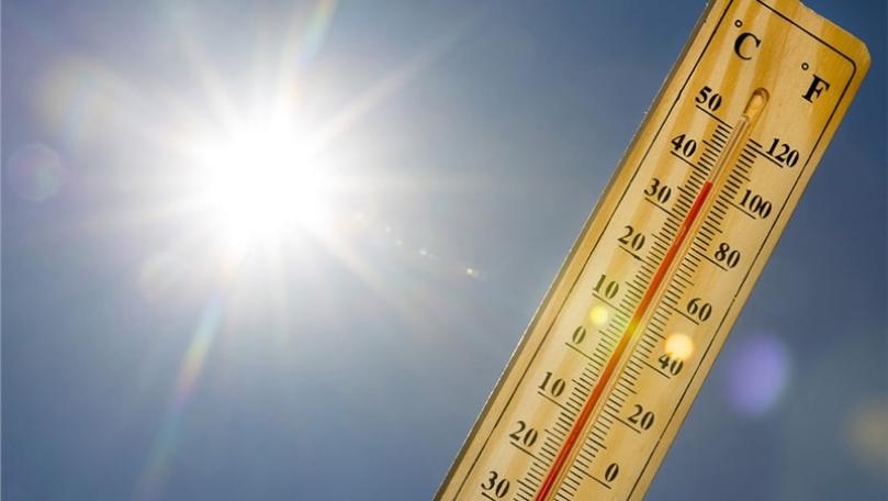 Thursday's weather: Slightly cloudy with limited increase in temperatures