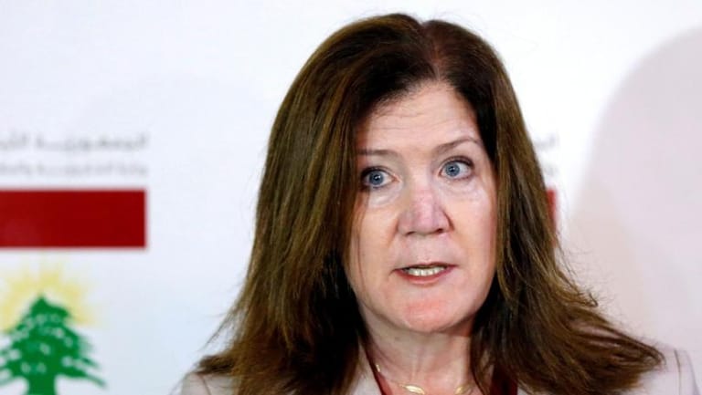 السفيرة الأميركية في احتفال تكريمي للصحافيين لمناسبة اليوم العالمي للصحافة: تتعرّض حرّية الصحافة في لبنان لاعتداءات ومن أشخاص في السلطة