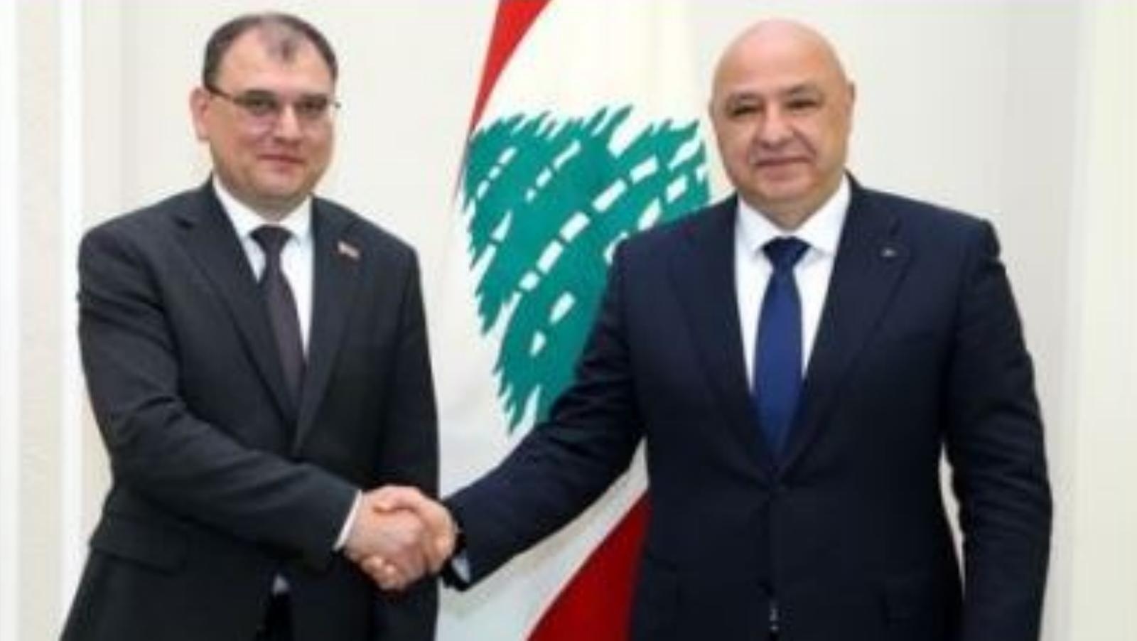 Aoun receives invitation from Belarusian President, reviews media and UN affairs
