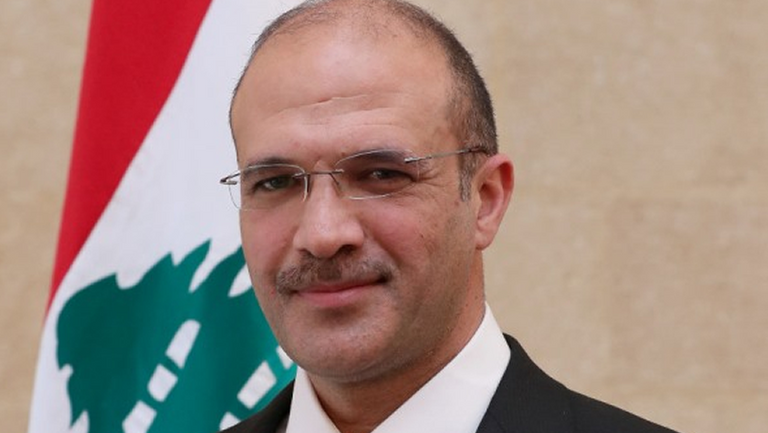 حسن إلى تركيا لتعزيز التعاون في القطاع الصحي والدوائي