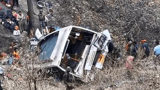 Bus falls into gorge in India's Jammu, killing at least 21