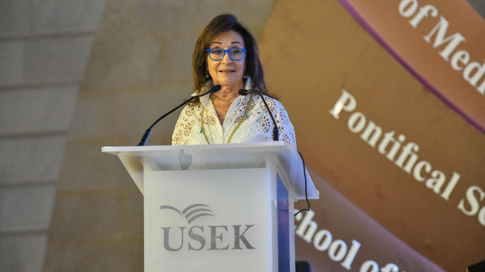 جامعة الروح القدس – الكسليك تحتفل بتخريج دفعة "Class of EverRise" للعام 2025