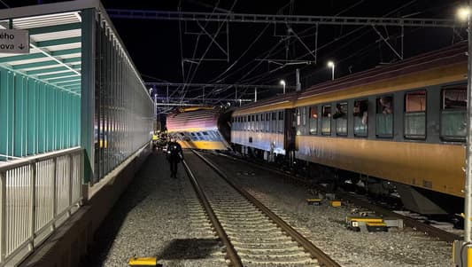 Czech train crash kills 4, injures over 20