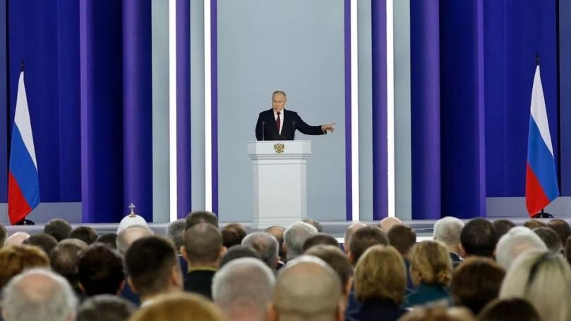 Russia's Putin issues new nuclear warnings to West over Ukraine