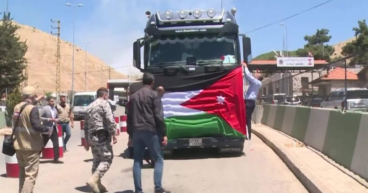 قافلة جديدة من المساعدات الأردنية إلى لبنان
