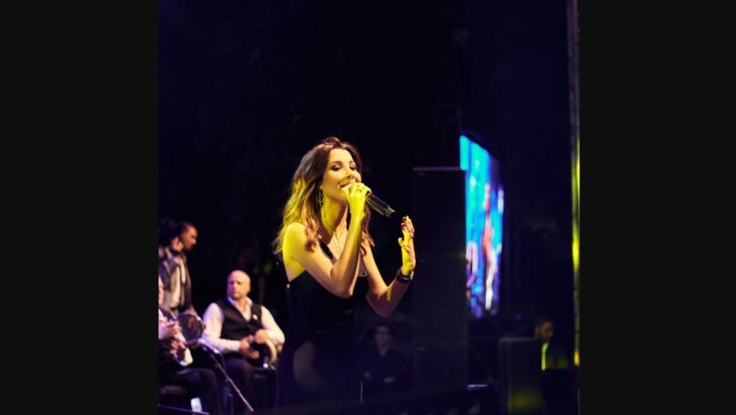 بالصور: نانسي عجرم تحيي حفلة في مصر وبإطلالة لافتة