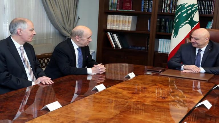 بالصورة: الرئيس عون يلتقي لودريان
