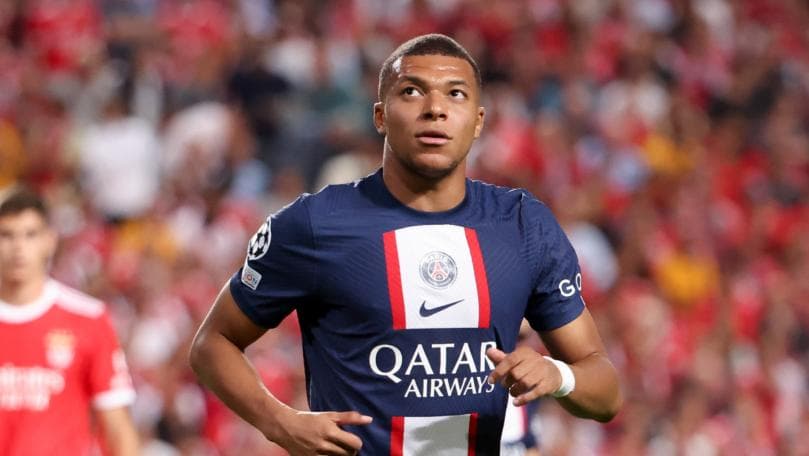 Kylian Mbappe beats Lionel Messi, Cristiano Ronaldo to top Forbes rich list  - ESPN