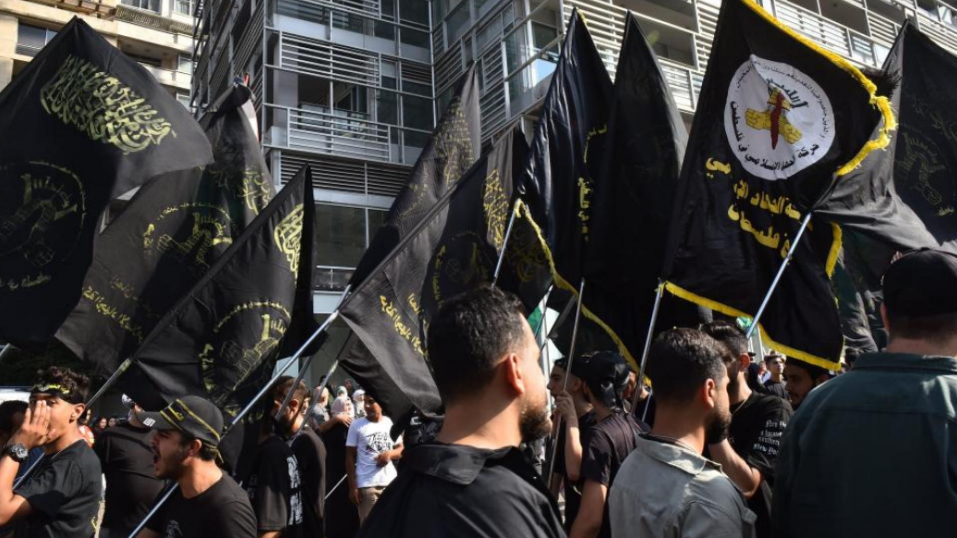 مشهدٌ أمني مُقلق... خلايا نائمة ودورات عسكريّة في بيروت!