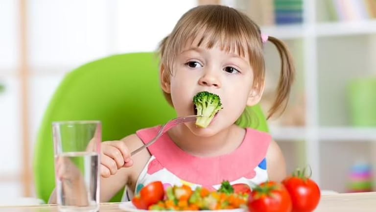 Vegetarian and Meat-Eating Children Have Similar Growth and Nutrition But Not Weight, Study Finds