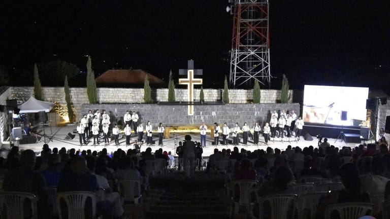 جوقة مار الياس – أنطلياس احتفلت بعيد السيدة في كوكبا