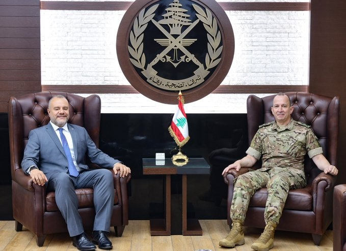 هيكل عرض مع زوّاره للأوضاع والمستجدات في الجنوب