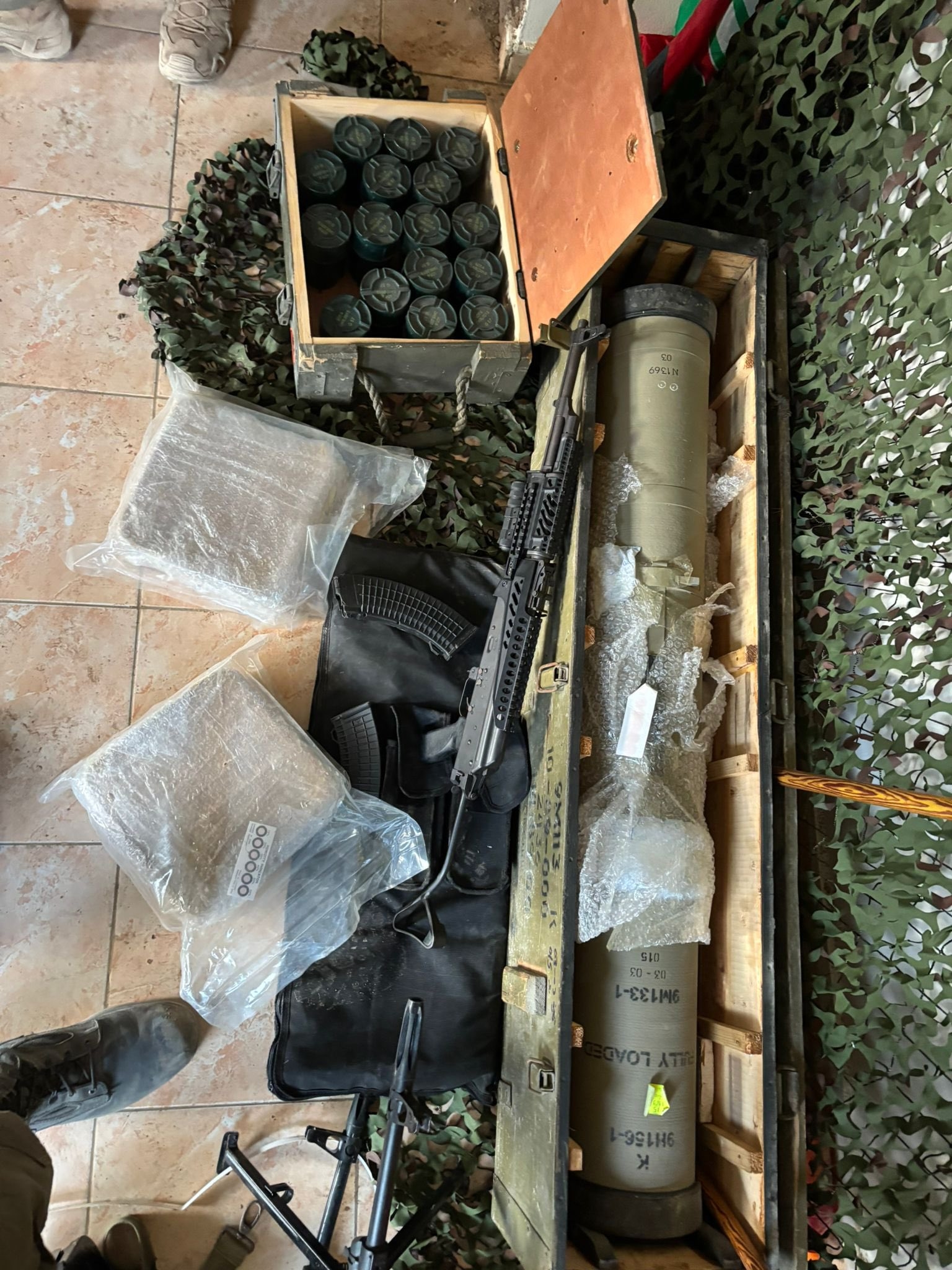 الجيش الإسرائيلي بالصّور: هذا ما عثرنا عليه في جنوب لبنان