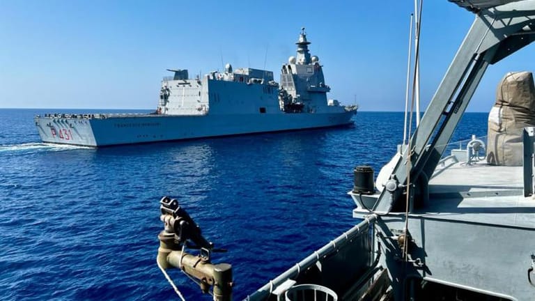 بالصّور: مناورة بحريّة للجيش