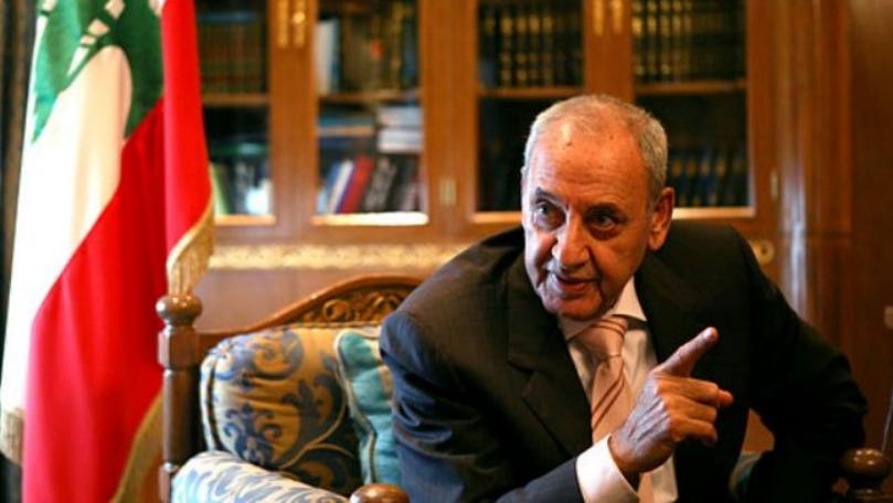 برّي: لبنان أعرق ديمقراطية في التاريخ ولكنّ البعض في الداخل يستهويه العيش في عقدة أنه لم يبلغ بعد سن الرشد الوطني وهو في خطابه غارق في العبودية والتبعية لمصالح الخارج على مصلحة لبنان واللبنانيين