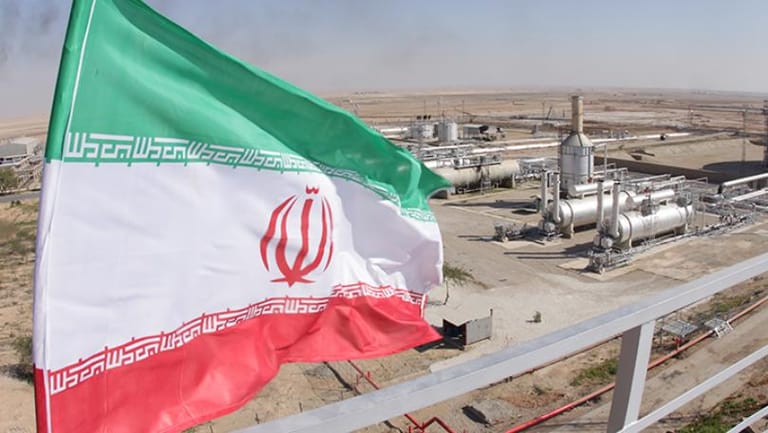 بين شيطنة إيران واحتوائها... الكفّ عن إطعام الوحش!