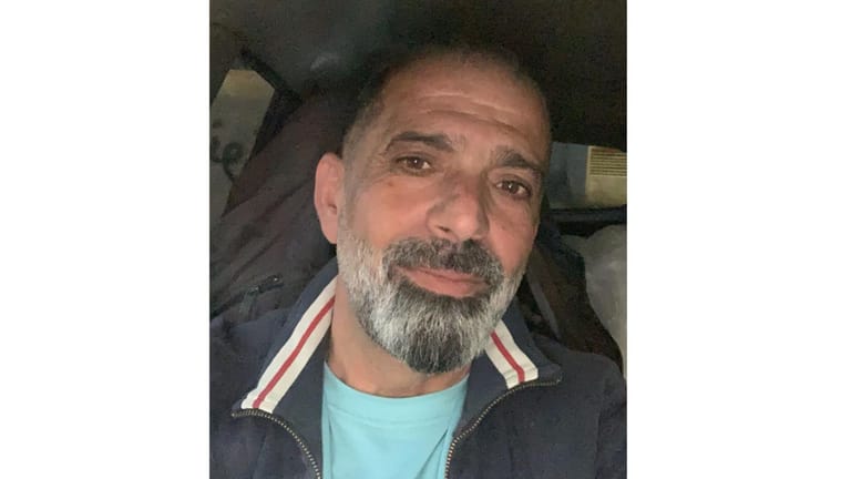 بالصورة: خرج ولم يَعُد... هل من يعرف عنه شيئًا؟