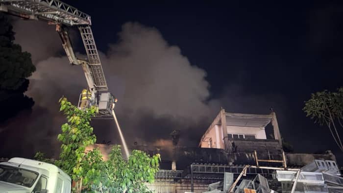Dekwaneh Fire Contained by Civil Defense