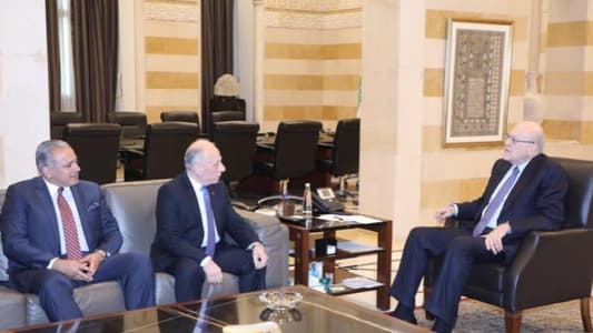 Photo: Mikati meets with Defense Minister Maurice Sleem in the presence of Culture Minister Mohammad Wissam Mortada at the Grand Serail