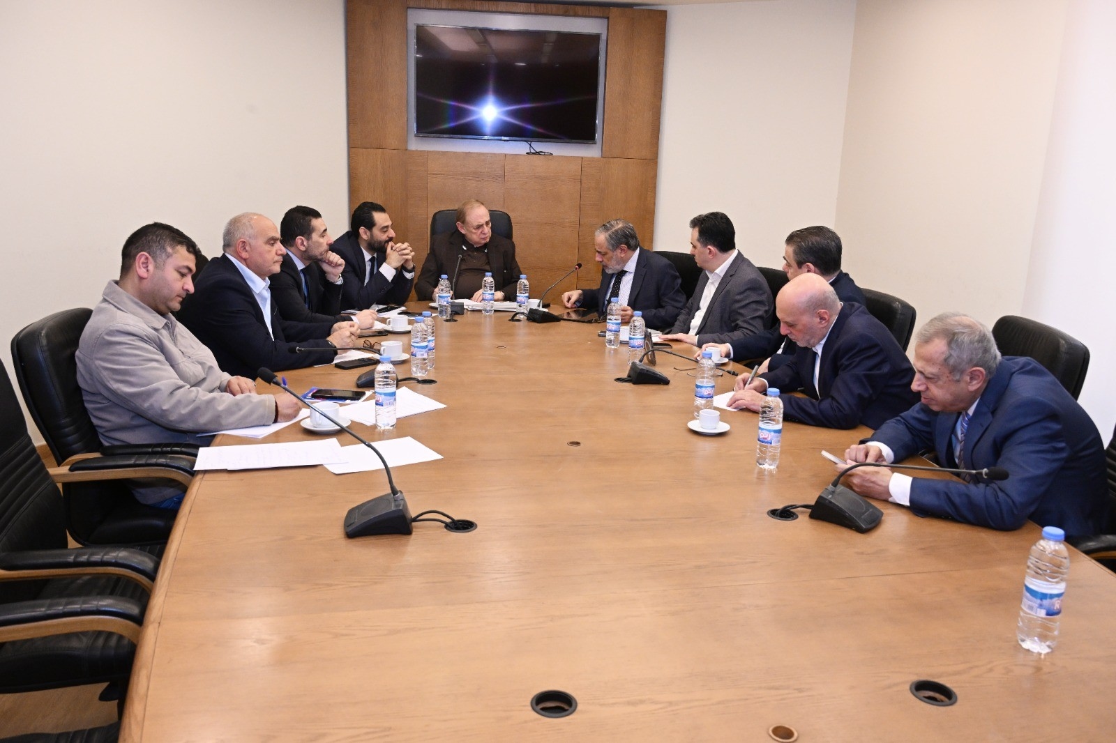 البستاني: المخزون الغذائي يكفي لأشهر ودعوة لإقرار قانون حماية المستهلك