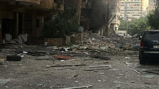 NNA: A building collapsed on Hattoum Street in the Borj El Brajneh area in Dahiyeh, Beirut following an Israeli airstrike that recently hit the area