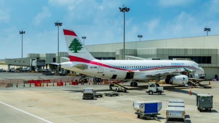 صيف واعد وحركة المطار مرتفعة... "حرام البلد"