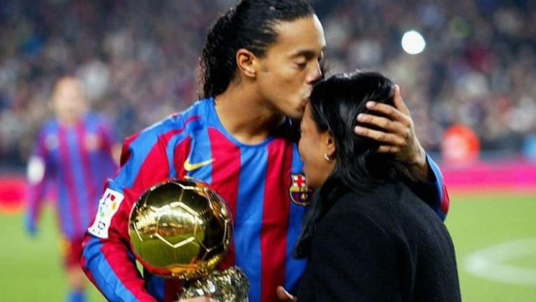 Ronaldinho's Mother Dies Aged 71 After Contracting Covid-19 - MTV Lebanon